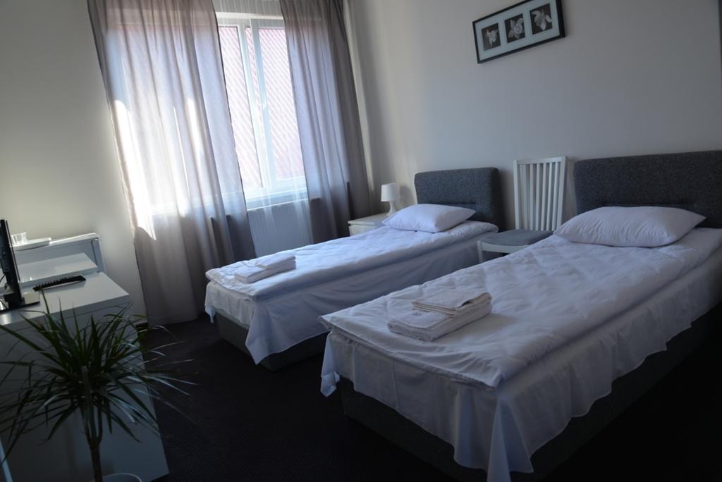 Rakhiv Hotel & Apartments Zimmer foto