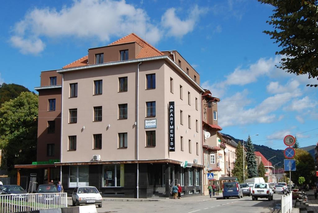 Rakhiv Hotel & Apartments Exterior foto